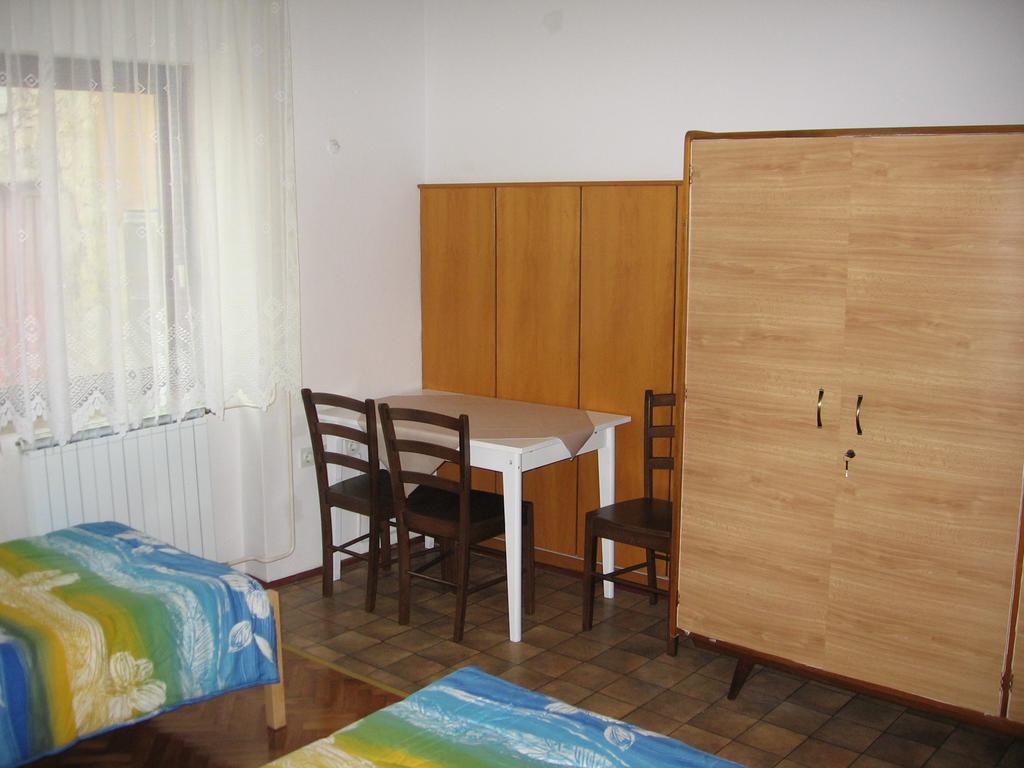 Guest House Roze Ilirska Bistrica Exterior photo